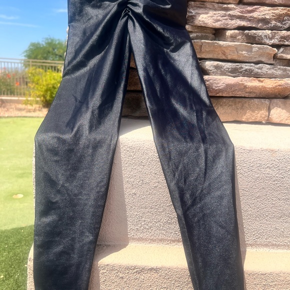 Women women’s size small athletic skinny black legging - Picture 6 of 17